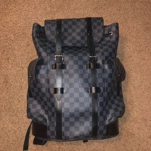 Meet your Posher, Robert